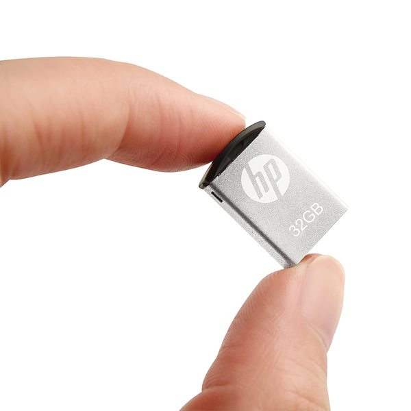 Buy HP v222w 32GB USB 2.0 Pen Drive on EMI