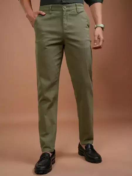 Buy Highlander Men Tapered Fit Chinos (Olive) on EMI